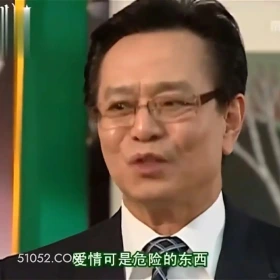 爱情可是危险的东西 搞笑一家人 影视追剧 韩剧 罗文姬 搞笑文案