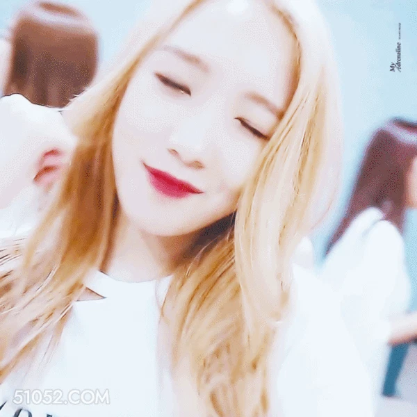 笔芯 孟美岐 明星 演员 歌手 跳舞