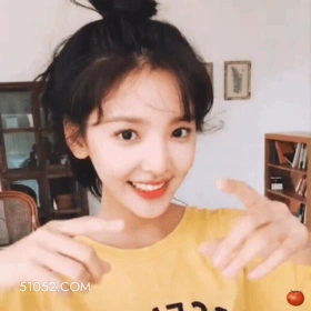 可爱 章若楠 明星 演员 笔芯